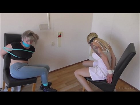 ❤️ Függő / Megkötözve és betömve / Szűzlány a bajban ❤ Minőségi szex at hu.pornfuror.ru
