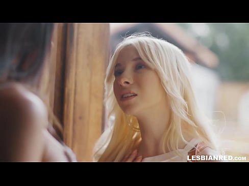 ❤️ A lány néhány hónap után hazajön, és végül a mostohaanyja punciját eszik. ❤ Minőségi szex at hu.pornfuror.ru