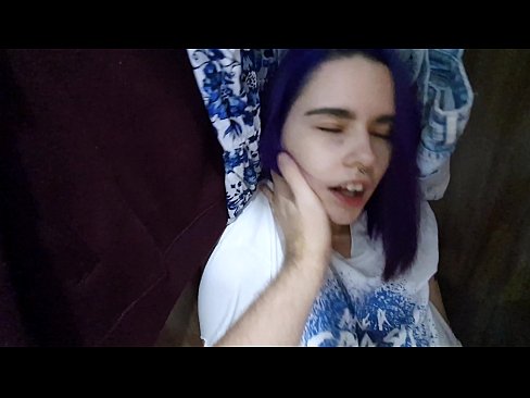 ❤️ Megtaláltam a nővéremet a szekrényben, és segítettem neki elélvezni. ❤ Minőségi szex at hu.pornfuror.ru